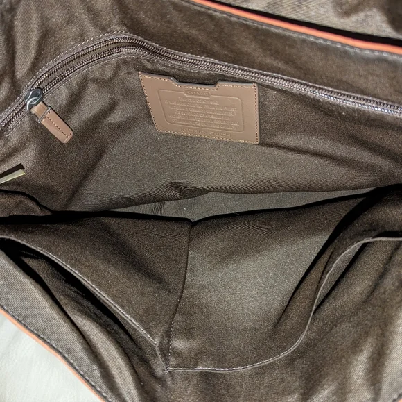 AUTHENTIC COACH MENS CAMDEN ORANGE CANVAS LARGE MESSENGER BAG #70829 GUC - Picture 10 of 16